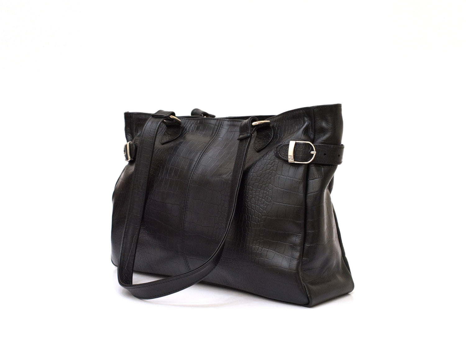 Bellisimo Belted by  Adelphi.